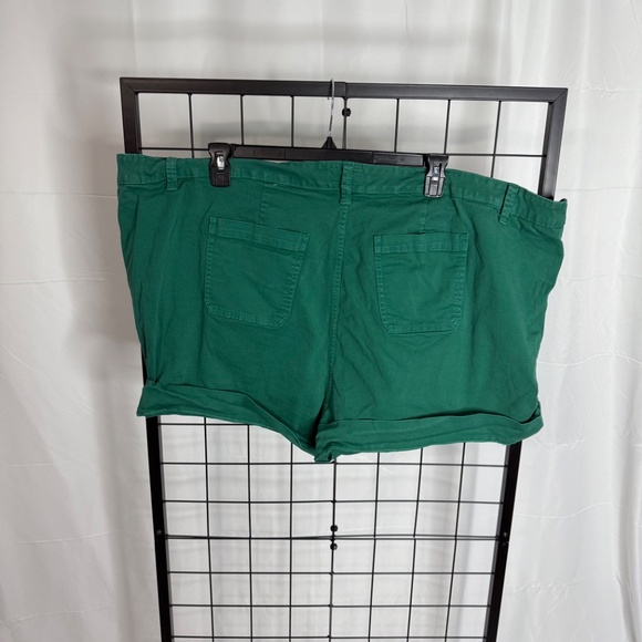 Torrid 30 Green Jean Shorts with Button Fly - Picture 3 of 3